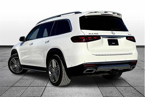 2025 Mercedes-Benz GLS 450 4MATIC