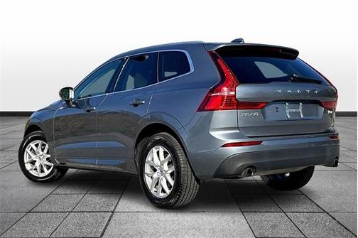 2019 Volvo XC60 T5 Momentum