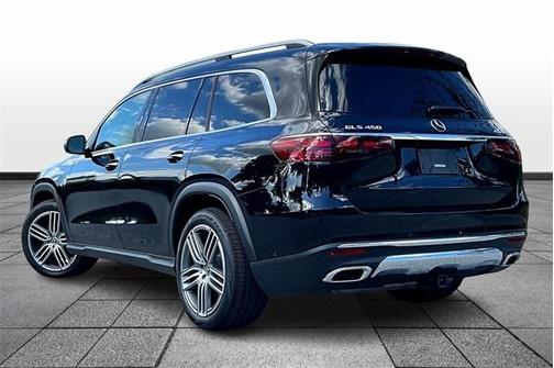 2024 Mercedes-Benz GLS 450 4MATIC
