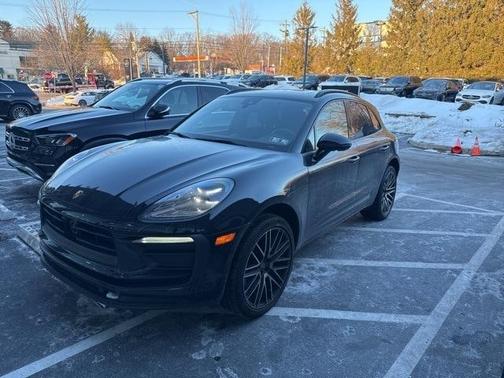 2022 Porsche Macan 