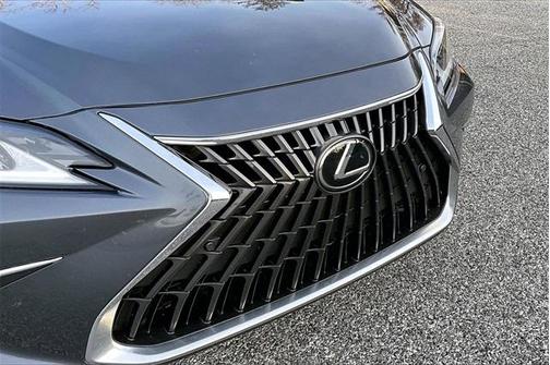 2024 Lexus ES 300h 300H