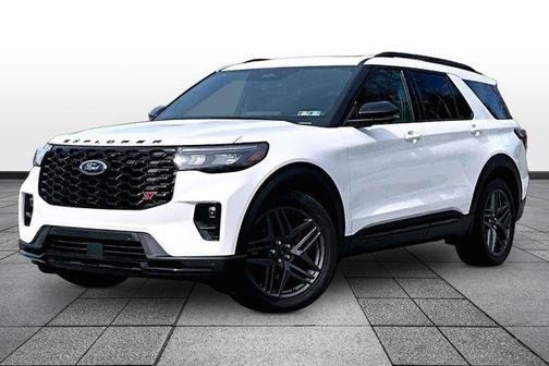 Star White 2025 Ford Explorer ST