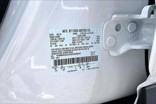 Star White 2025 Ford Explorer ST