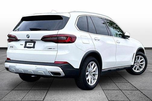 Alpine White 2022 BMW X5 xDrive40i