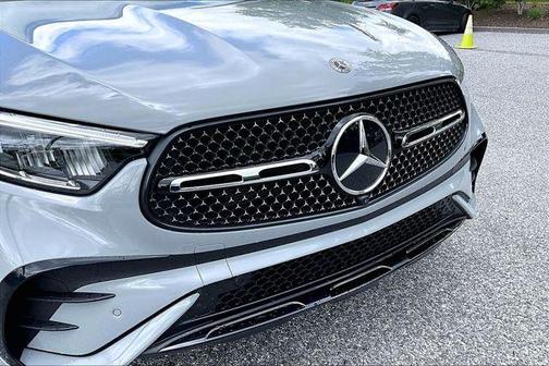 Alpine Gray 2026 Mercedes-Benz GLC 300 Base 4MATIC