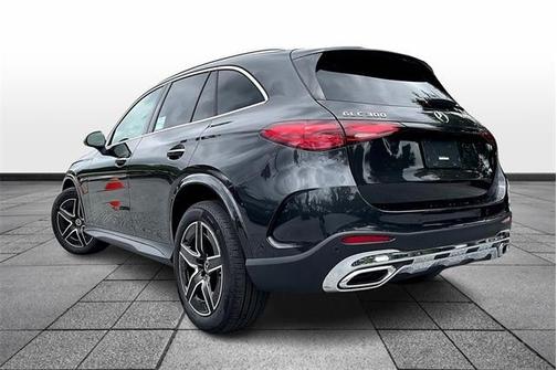2025 Mercedes-Benz GLC 300 Base 4MATIC
