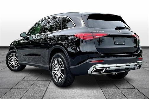 2025 Mercedes-Benz GLC 300 Base 4MATIC