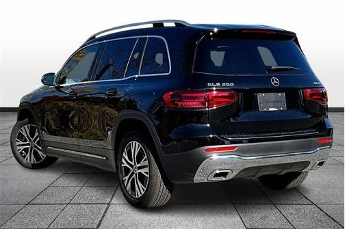 2026 Mercedes-Benz GLB 250 Base 4MATIC