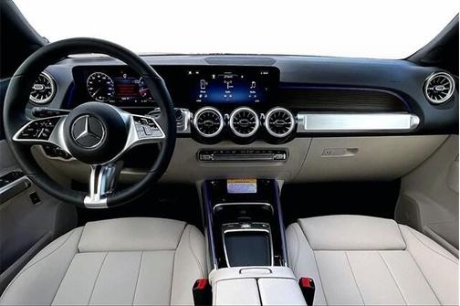 2026 Mercedes-Benz GLB 250 Base 4MATIC