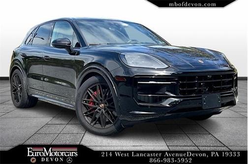 2025 Porsche Cayenne GTS