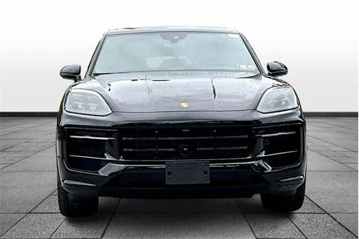 2025 Porsche Cayenne GTS