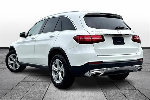 2018 Mercedes-Benz GLC 300 Base 4MATIC