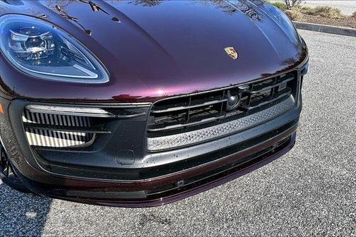 Copper 2024 Porsche Macan GTS
