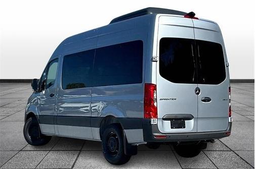 2025 Mercedes-Benz Sprinter 2500 144 WB Standard Roof Passenger