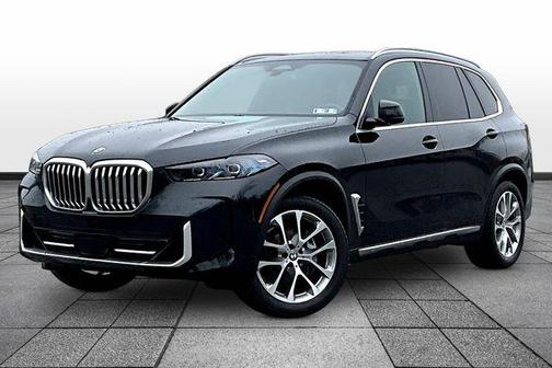 Black Sapphire Metallic 2024 BMW X5 xDrive40i