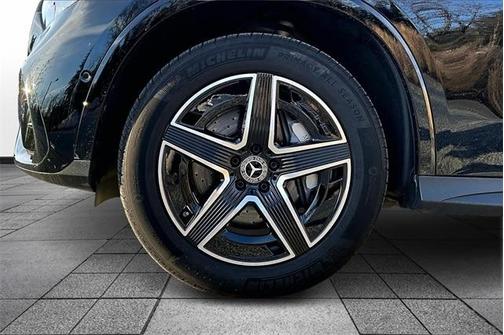 2025 Mercedes-Benz GLC 300 Base 4MATIC