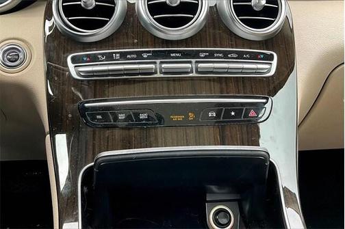 2021 Mercedes-Benz GLC 300 Base 4MATIC