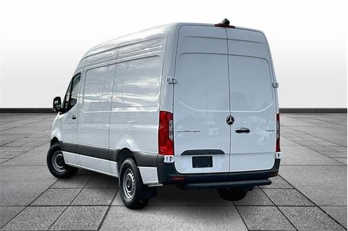 2025 Mercedes-Benz Sprinter 2500 Standard Roof