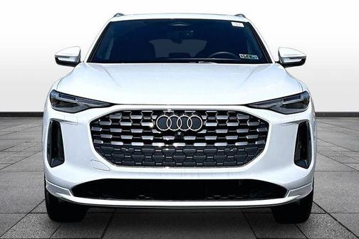 Glacier White Metallic 2025 Audi Q5 2.0T quattro Premium