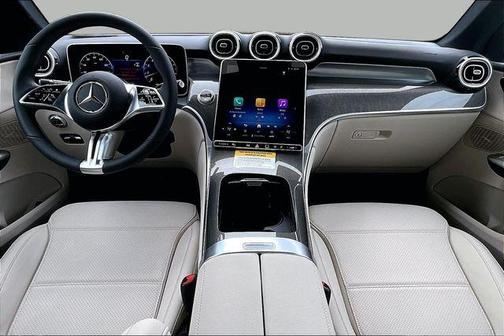 Verde 2026 Mercedes-Benz GLC 300 Base 4MATIC