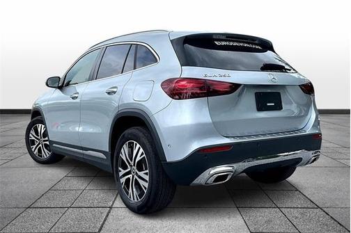 2025 Mercedes-Benz GLA 250 Base 4MATIC