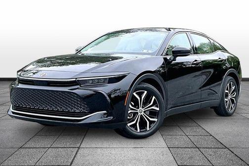 Black 2025 Toyota Crown Limited