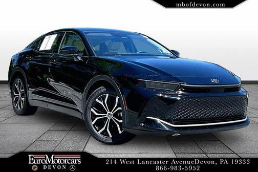 Black 2025 Toyota Crown Limited