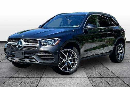 Graphite Gray Metallic 2022 Mercedes-Benz GLC 300 Base 4MATIC