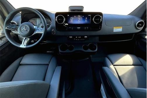 2025 Mercedes-Benz Sprinter 2500 High Roof