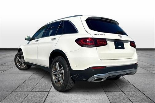 2022 Mercedes-Benz GLC 300 Base 4MATIC