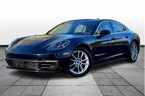 2017 Porsche Panamera 4S