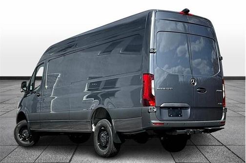 2025 Mercedes-Benz Sprinter 2500 High Roof