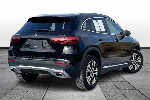 2025 Mercedes-Benz GLA 250 Base 4MATIC