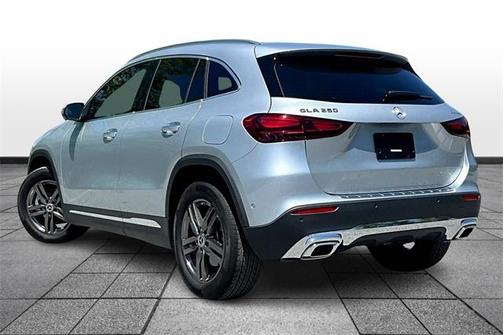 2025 Mercedes-Benz GLA 250 Base 4MATIC