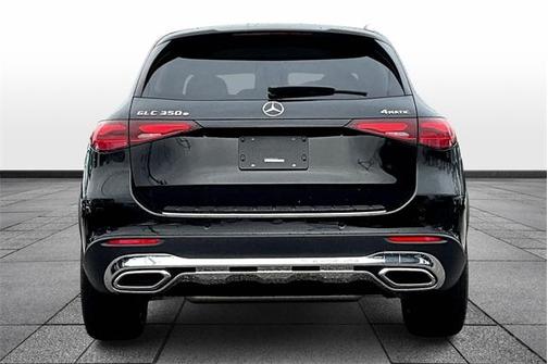 2025 Mercedes-Benz GLC 350e Base 4MATIC