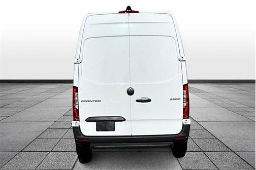 2026 Mercedes-Benz Sprinter 2500 Standard Roof