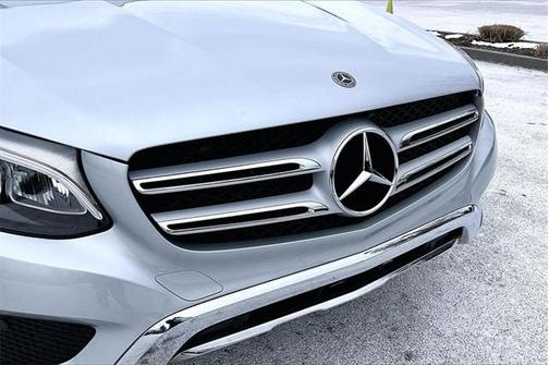 2019 Mercedes-Benz GLC 300 Base 4MATIC