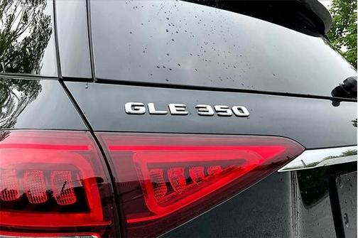 2022 Mercedes-Benz GLE 350 Base 4MATIC
