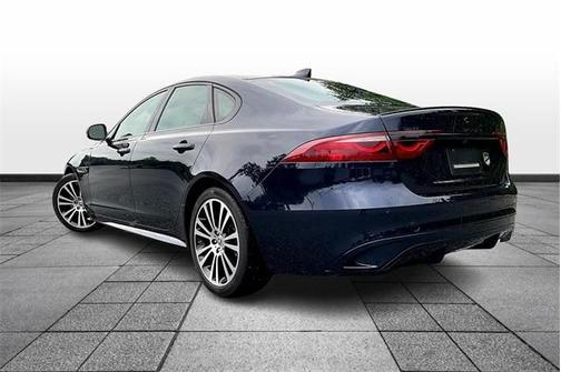 2024 Jaguar XF R-Dynamic SE
