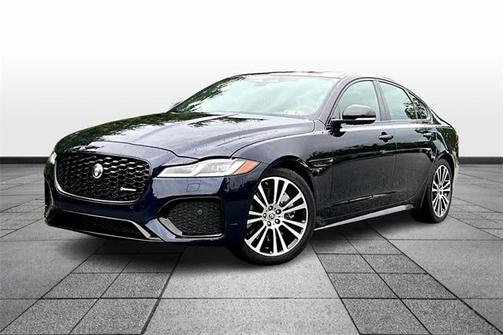 2024 Jaguar XF R-Dynamic SE