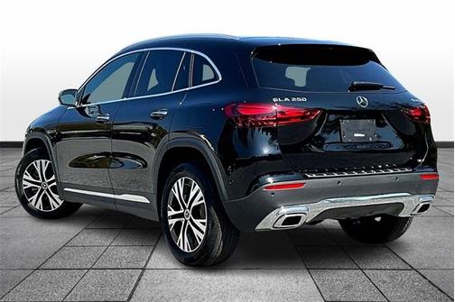 2025 Mercedes-Benz GLA 250 Base 4MATIC