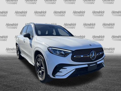 2025 Mercedes-Benz GLC 300 