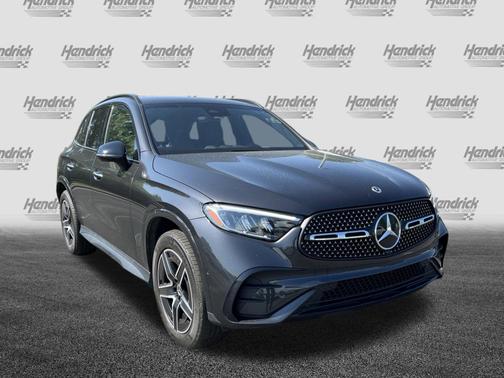 Graphite Grey Metallic 2024 Mercedes-Benz GLC 300