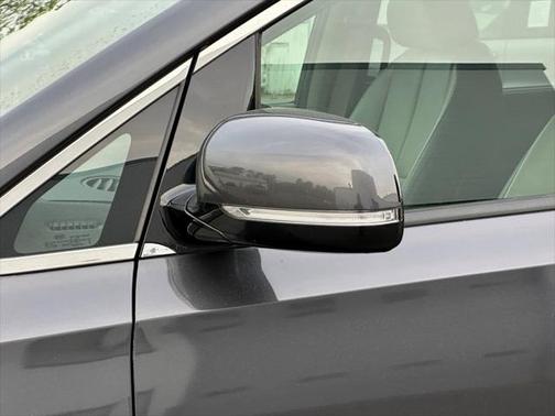 2016 Kia Sedona SX