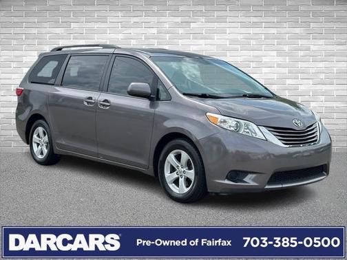 2017 Toyota Sienna SE