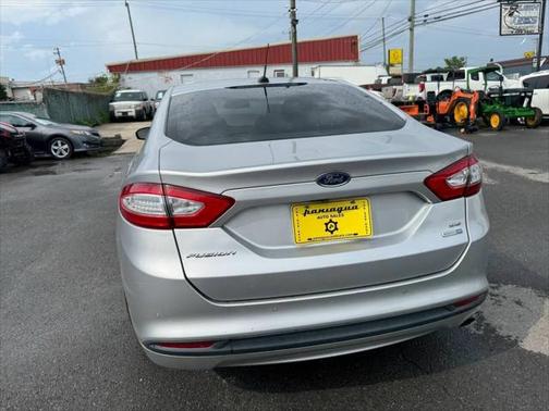 2016 Ford Fusion SE
