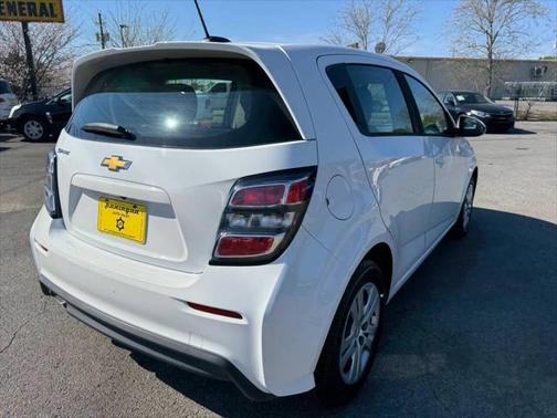 2017 Chevrolet Sonic LT