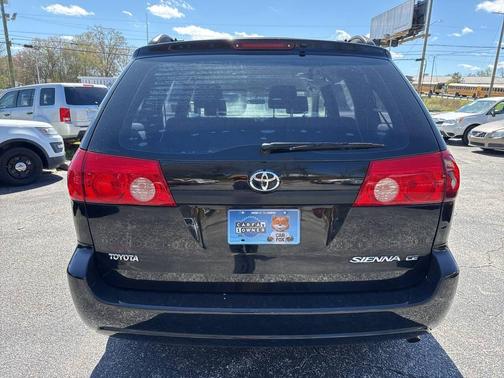 2008 Toyota Sienna CE