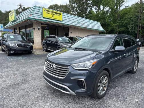 2017 Hyundai SANTA FE SE