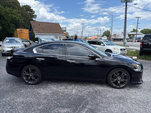 2014 Nissan Maxima SV